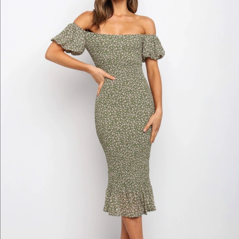 Puff Sleeve Floral MIDI dress